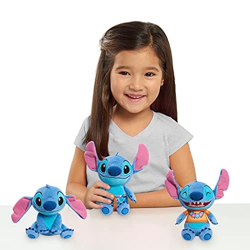 Disney’s Lilo & Stitch 7.5 Inch Stitch Plushie Stuffed Animal, Trendy Alien Toy for Kids Aged 2 and Up