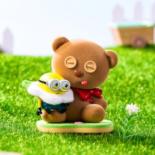 MINISO Minions Collection Flower Garden Surprise Blind Box Figure for Home Decor Lovers (Random One Figure)  
MINISO Min